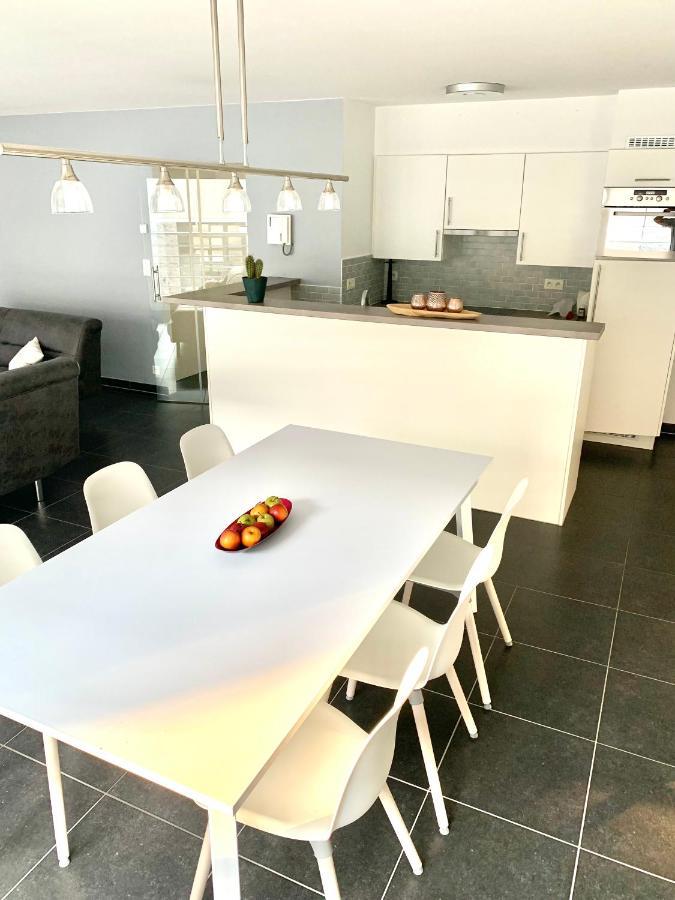 Vakantieappartement Emiel Centrum Oostende Met Garage Екстер'єр фото